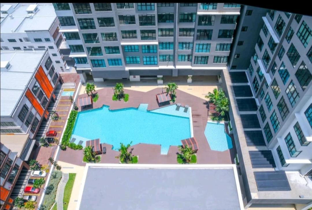 Conezion Residence Putrajaya Nearby Ioi City Mall Extérieur photo